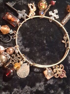 Gold-Tone Boho Charm Bangle Bracelet in Amber and Brown Expandable